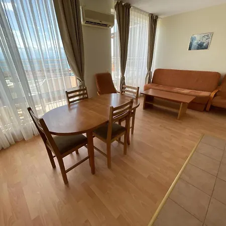 Apartamento 2B/2B Great Views Sea/Mountain From All Balconies.